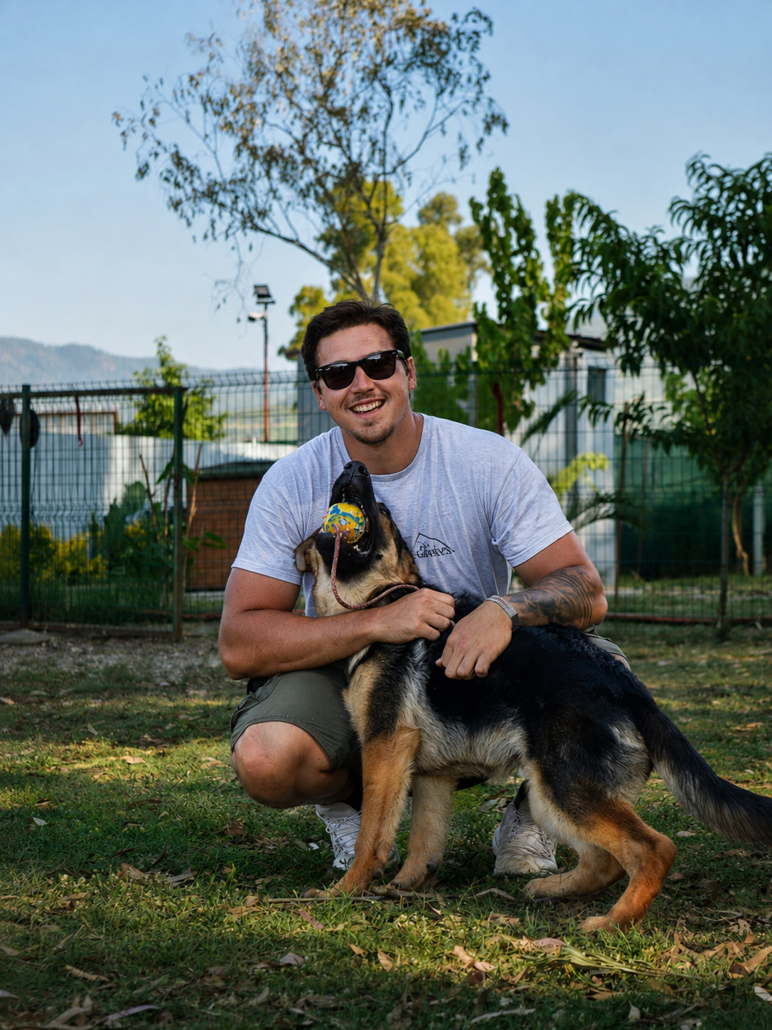 Yiğit Kanlıgöl during a dog training session